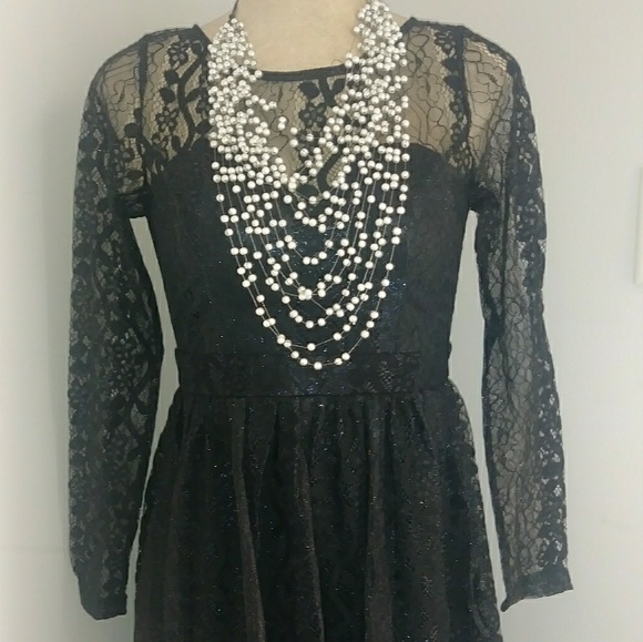 NWT Heart shaped lace mini dress - Picture 1 of 4